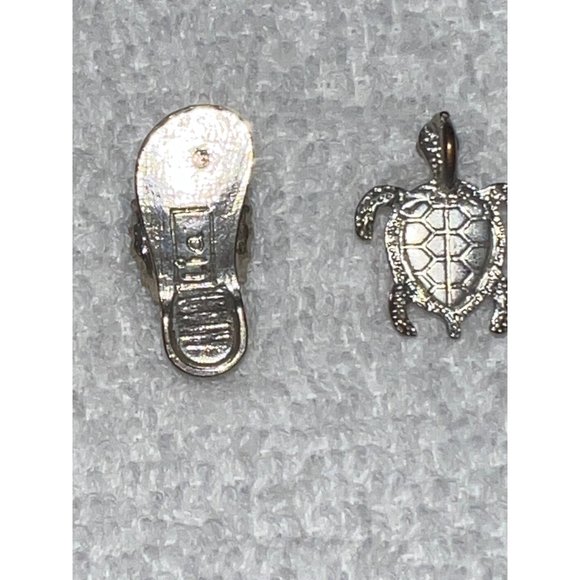 Vintage Lia Sophia Silver Flip Flop and Turtle Charms - Picture 7 of 9